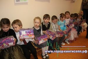 uritus-santa i moroz v gostjah u skazki-12-2016 (9)